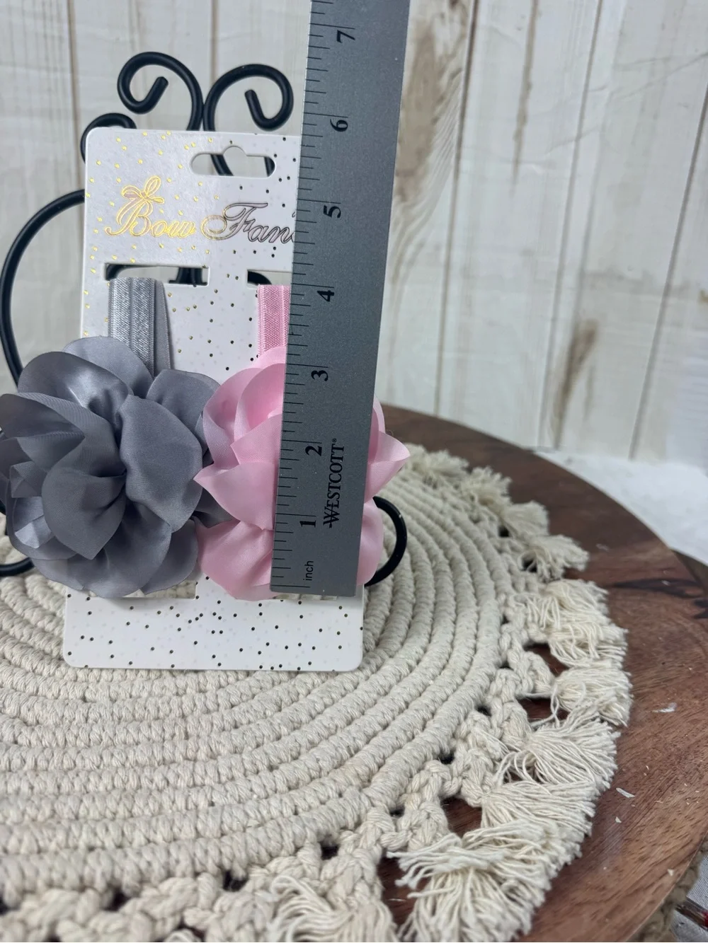 2 flower headwraps and 4 satin bow headwraps